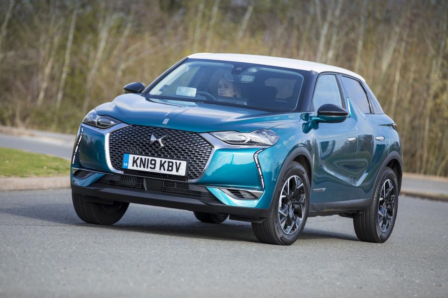  DS 3 Crossback Prestige 2019 года  (UK) (фото 1 из 20)